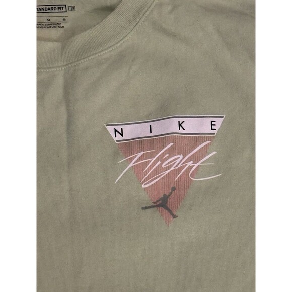 Jordan Flight Essential Green Graphic Tee Shirt Nike Air Jordan Size Large - Picture 2 of 6
